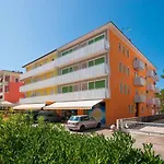 Two-Bedroom Apartment In Bibione VIII